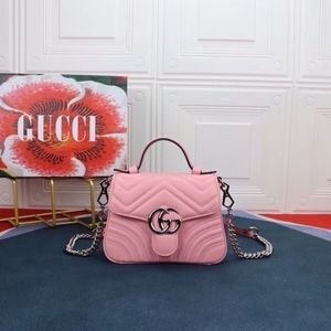 Gucci bags hmu for info